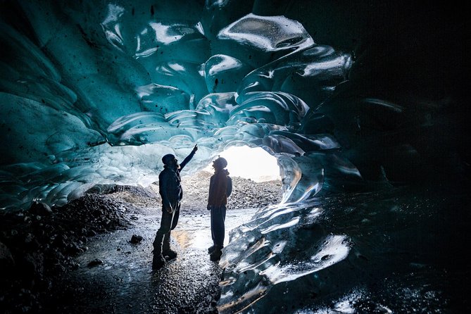 2-Day Ice Cave, Jokulsarlon and South Coast Sightseeing from Reykjavik - Reynisfjara black sand and the sea stacks at Reynisdrangar