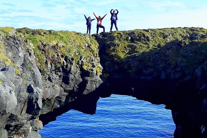 2-Day West | Lava Cave, Snæfellsnes & Silver Circle - Small Group - Day one on Snæfellsnes: Borgarnes to Kirkjufell at a steady pace