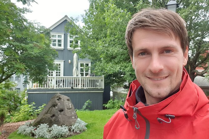 2-Hour Reykjavik Private Walking Tour - What makes the private format feel personal