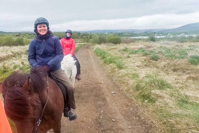 2 hours Private Horse Riding to Lake Hafravatn, Reykjavík - Mos - Weather, Clothing, and Footwear That Actually Work