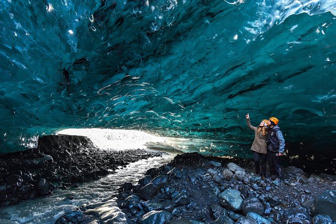 3-Day Ice Cave, South Coast, Golden Circle and Northern Lights - Day 3: Jökulsárlón, diamond beach, Reynisfjara, and Northern Lights odds