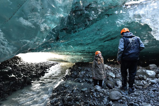 4 Day Blue Ice Cave, South Coast, Golden Circle, Snæfellsnes & Northern Lights - Key things I’d zero in on before you book