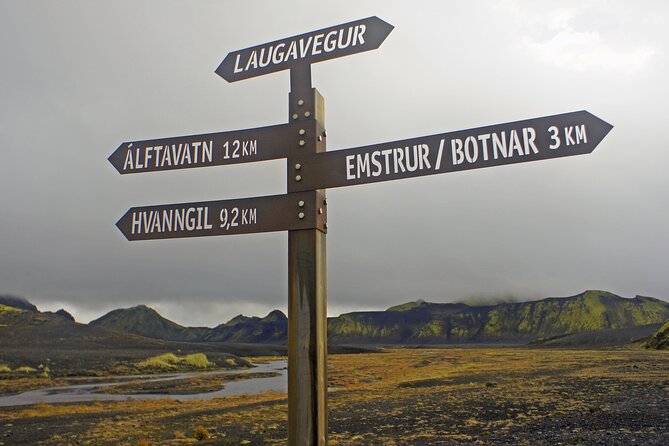 4 Days Laugavegur Trekking Tour - Why the Laugavegur Trail feels like a geology class you can hike