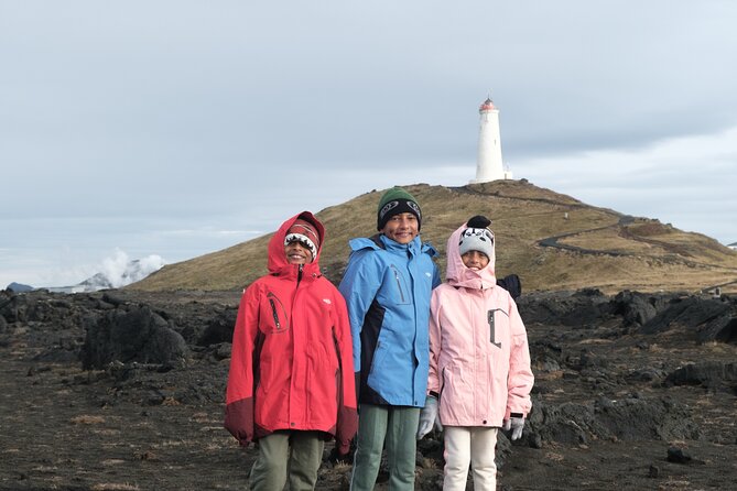 6-day Ultimate Iceland Tour: Photography and Northern Lights - Day 3 West-Coast Icons: Seals, Black-Sand Beaches, Basalt Cliffs, and Kirkjufell Angles