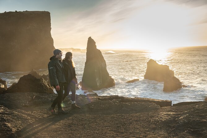 6-day Ultimate Iceland Tour: Photography and Northern Lights - Day 2 Golden Circle Magic: UNESCO Theater, Geysers, Waterfall Roars, and Hot-Spring Reset