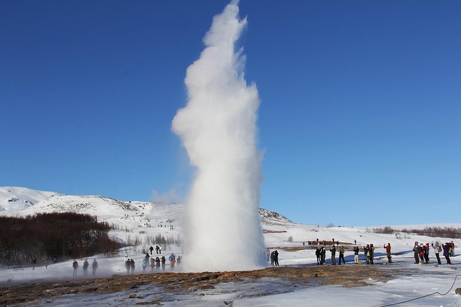8-Day Small Group Tour Around Iceland from Reykjavik - Day 5 Mývatn Geothermal Power, Lava Formations, and Godafoss to Akureyri