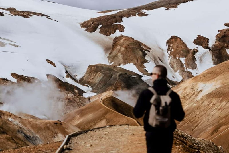 A day in Kerlingarfjöll: Highlands and hot springs - What to pack for Kerlingarfjöll: cold air, hot water, and slippery steps
