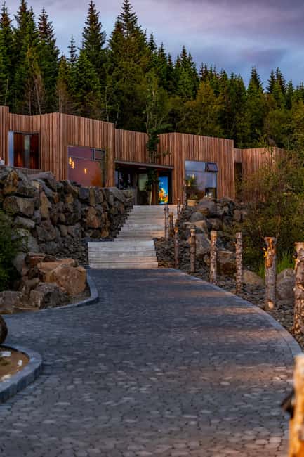 Akureyri: Admission to Forest Lagoon with Towel and Drink - Swim-up bar drinks and the practical rules around water and food