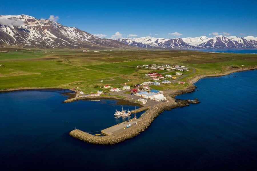 Akureyri: Arctic Coastline & Siglufjörður - Driving the Eyjafjörður Coast: Where Cliffs Meet the Arctic Ocean