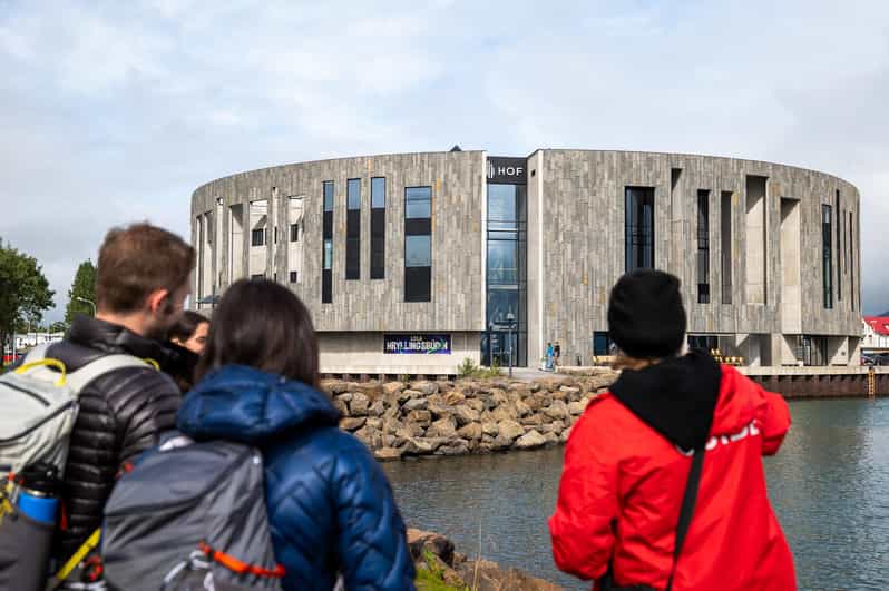 Akureyri: City Walk with Local Food - Who this tour is best for (and who should skip it)