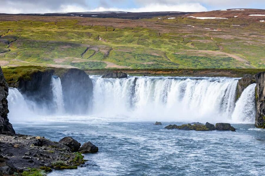 Akureyri: Dettifoss and Goðafoss Waterfalls Tour - Price and Logistics: Is $152 Good Value?