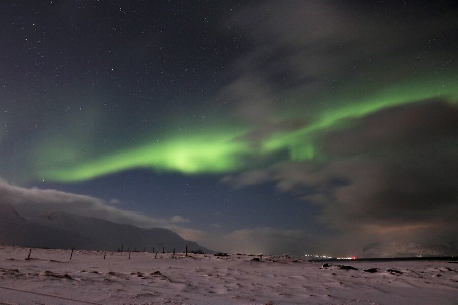 Akureyri: Hunt for the Northern Lights Photography Tour - Leaving Akureyri at 9:30 pm: when the night hunt actually starts