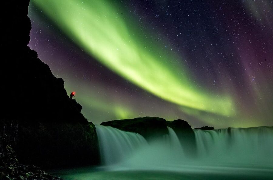 Akureyri: Northern Lights Photography Tour - Photography help that can actually improve your results