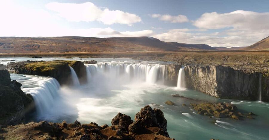 Akureyri Port: Goðafoss and Akureyri Botanical Garden Tour - Goðafoss: The 39-Foot Waterfall That Earns Its Headline Status