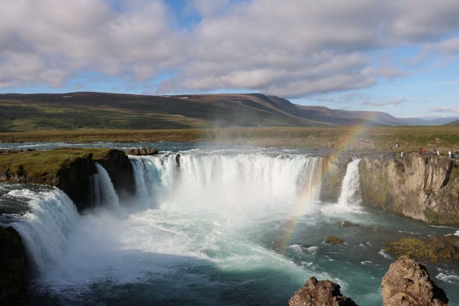 Akureyri Port: Lake Mývatn & Goðafoss Waterfall Day Trip - Why Goðafoss plus Lake Mývatn fits a cruise day so well