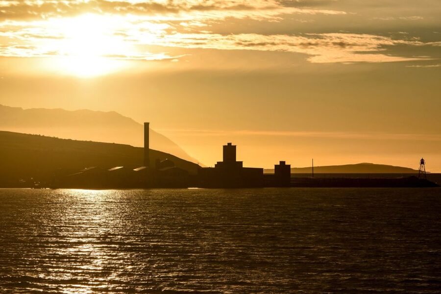 Akureyri: Whale Watching in the Midnight Sun - The 2.5 to 3.5 Hour Cruise in Eyjafjörður Fjord