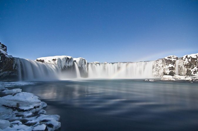 Akureyri Winter Godafoss Tour - How long you really spend at the falls (and what to do with that time)