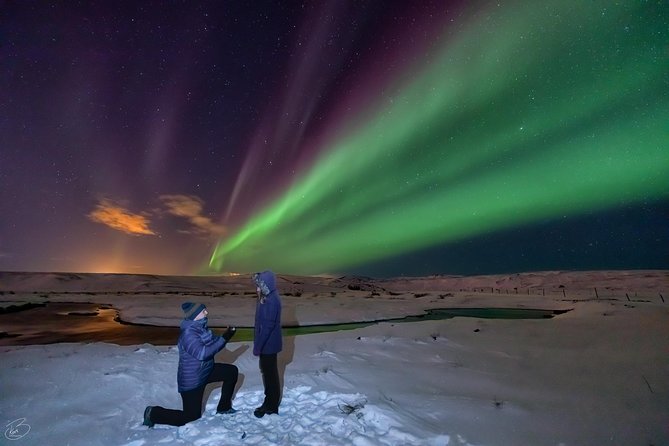 Aurora/Northern light hunt and photos (photography help provided) - The Evening Window in Reykjavik: When You’ll Be Outside