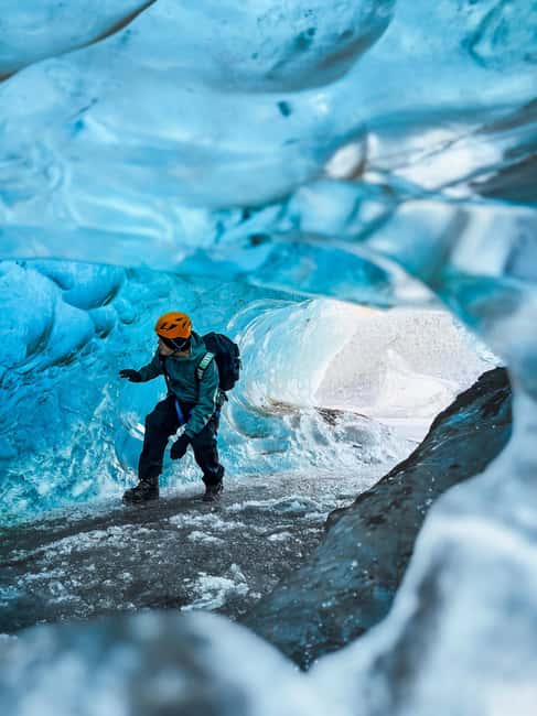 Blue Ice Cave Adventure and Glacier Hike (from Jökulsárlón) - The hike to the ice cave: crampons, pacing, and uneven footing