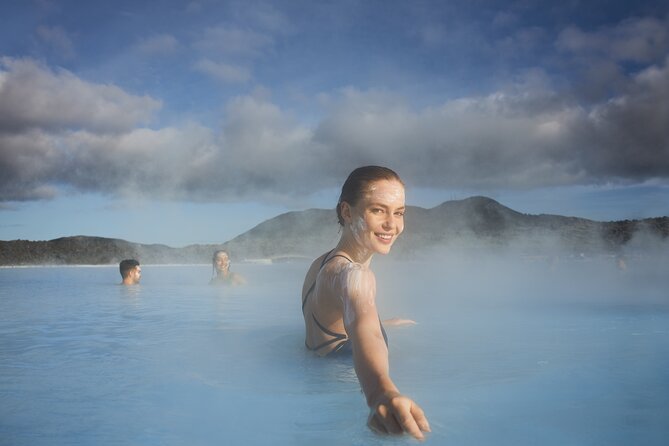 Blue Lagoon Admission Including Return Transfers from Reykjavik - Getting There: Reykjavik Pickup, Marked Vehicles, and a 45-Minute Ride