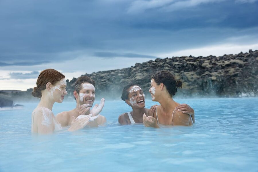 Blue Lagoon: Premium Admission with Drinks and Face Masks - From Airport to 300-Meter Lava Corridor: How Your 5 Hours Work