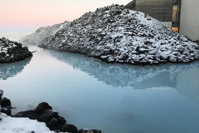 Blue Lagoon & Reykjavík Sightseeing - PRIVATE TOUR - First Stops in Reykjavik: Hallgrímskirkja and Sun Voyager for Fast Context