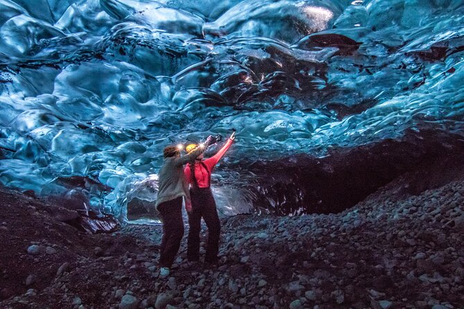 Crystal Ice Cave & Super Jeep Tour from Jökulsárlón - Meeting at Jökulsárlón: Timing, Signs, and Finding Your Super Jeep