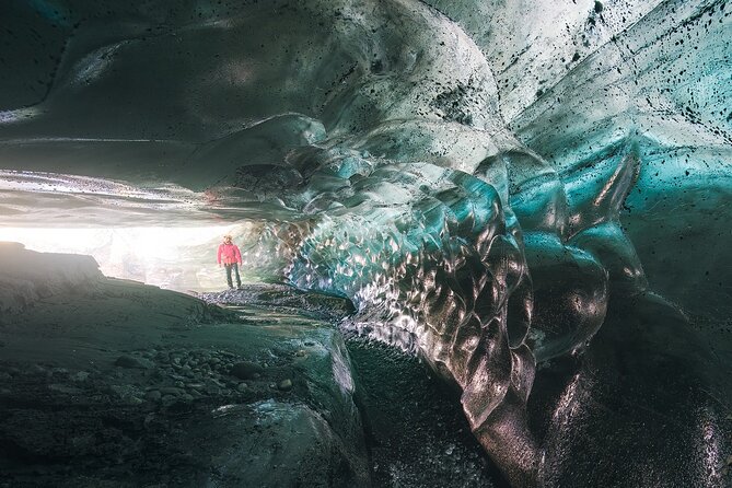 Crystal Treasures of Vatnajökull: Ice Cave Adventure - Glacier gear and what you must bring (the part that keeps it safe)