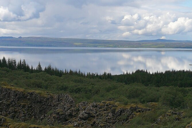 Day Trip to the Golden Circle and Hot spring Geyser by 4WD Jeep from Reykjavik - Gullfoss waterfall, walking routes, and the best view strategy