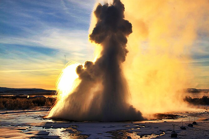 Day Trip to the Golden Circle and Hot spring Geyser by 4WD Jeep from Reykjavik - The part that really matters: your guide and how the day stays un-rushed