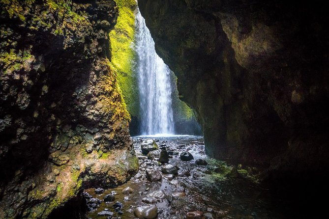 Day Trip to the Hidden Valley of Thor Thorsmork from Reykjavik - Stop 2: Eyjafjallajökull volcano and Gígjökull, where conditions decide the ice access