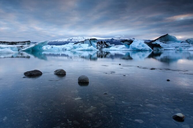 Diamond Beach & Jökulsárlón Floating Glacier Guided Day Tour - Key Takeaways Before You Go