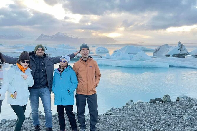 Diamond Beach & Jökulsárlón Floating Glacier Guided Day Tour - Timing, Comfort, and What to Do With a Long Day