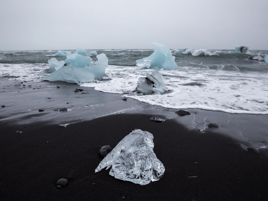 Diamond Beach & Jökulsárlón Glacier Exclusive Day Tour - Accessibility: good news if you need wheelchair access