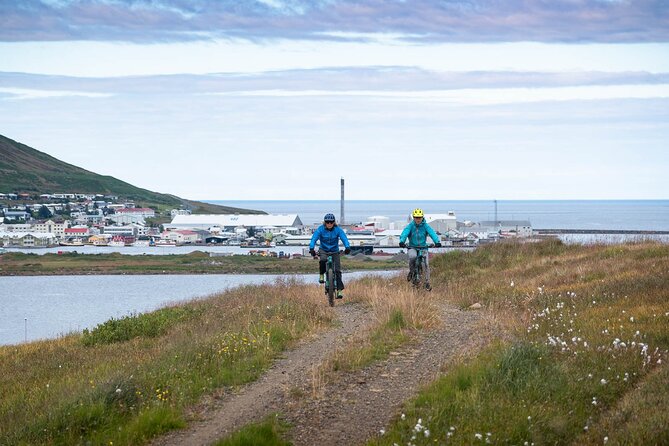 Electric Mountain biking tour in North Iceland - Electric mountain biking around Siglufjörður: why it works in North Iceland