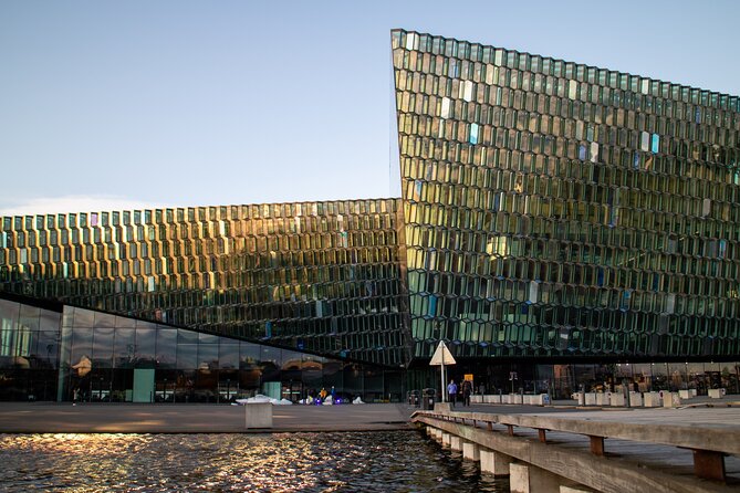 Explore Reykjavik in 60 minutes with a Local - Why This 60-Minute Reykjavík Walk Works for Short Schedules