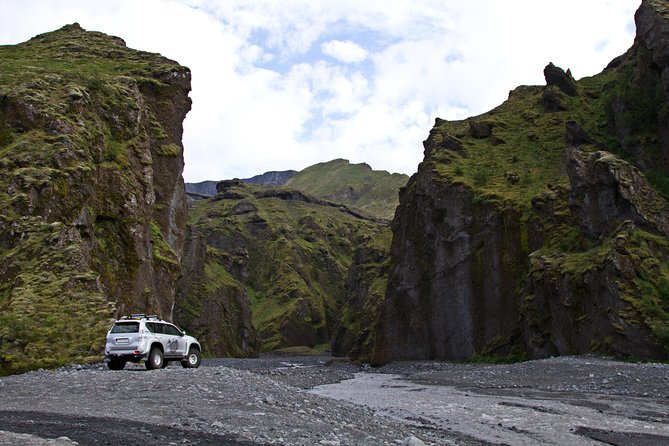 Eyjafjallajokull and Thorsmork Experience - Eyjafjallajökull Area Time: Glacier Volcano Country and Meltwater Links