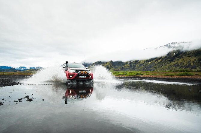 Eyjafjallajokull and Thorsmork Experience - Seljalandsfoss: The Wet Walk Behind the Falls (30 Minutes)