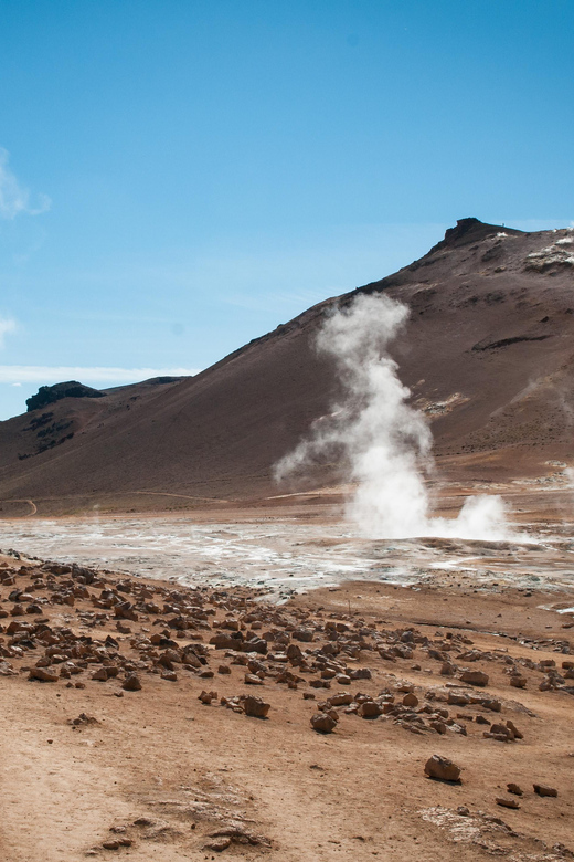 From Akureyri: Mývatn Lake & Goðafoss Waterfall Tour - Skútustaðir pseudo-craters and the Mývatn area viewpoints