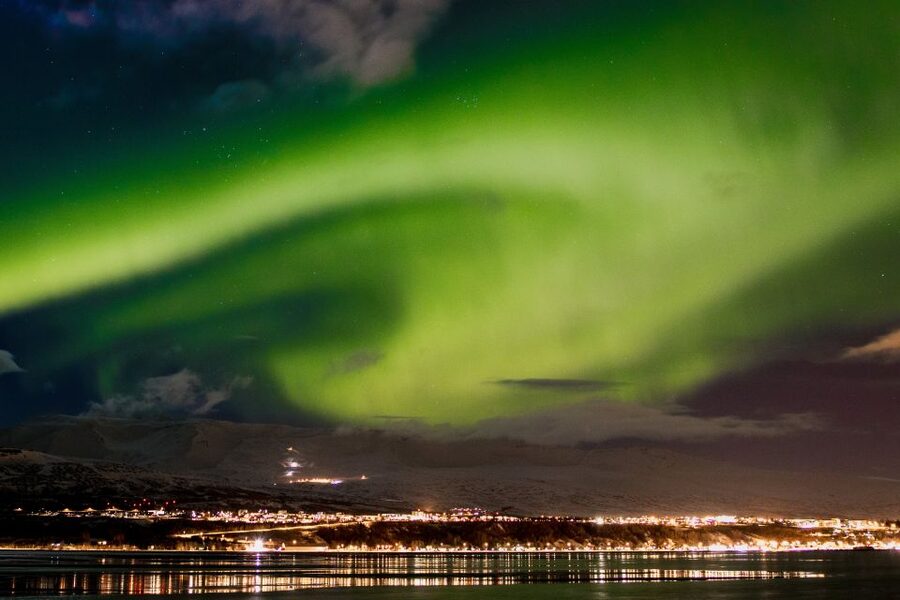 From Akureyri: Northern Lights Tour - Guides Matter, and This Team Gets Named