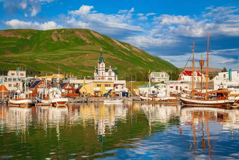 From Akureyri Port: Diamond Circle Guided Day Trip w/ Lunch - Lunch and what to pack, based on how this day usually feels