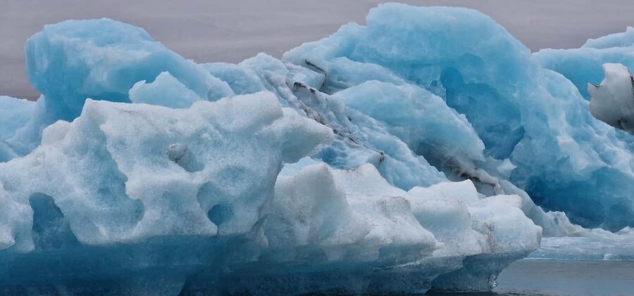 From Djúpivogur: Glacier Lagoon, Diamond Beach & Stokksnes - Tour Guide Energy and How That Changes the Day