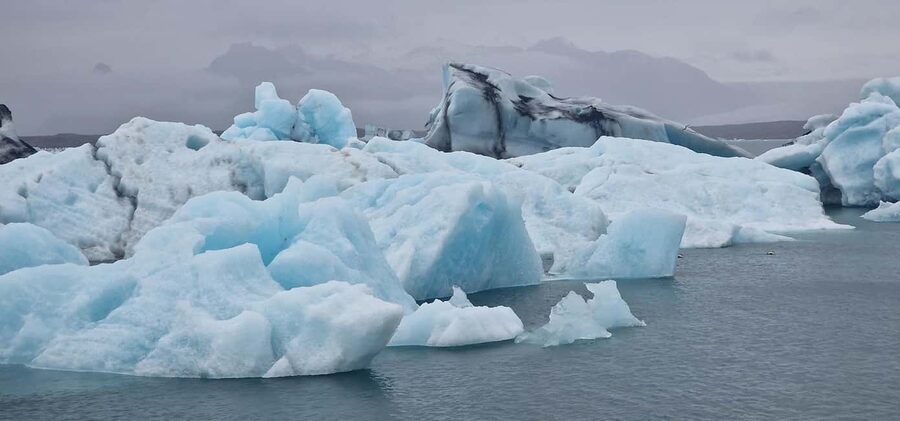 From Djúpivogur: Glacier Lagoon, Diamond Beach & Stokksnes - Vestrahorn and Stokksnes: The Black-Sand Mountain Photo Stop