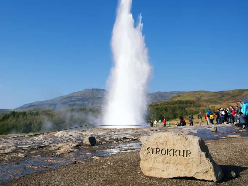 From Reykjavik: 3-Day Northern Lights Hunt & Glacier Lagoon - Day 3: Reynisfjara black beach, Skógafoss, Seljalandsfoss behind the falls, Blue Lagoon option
