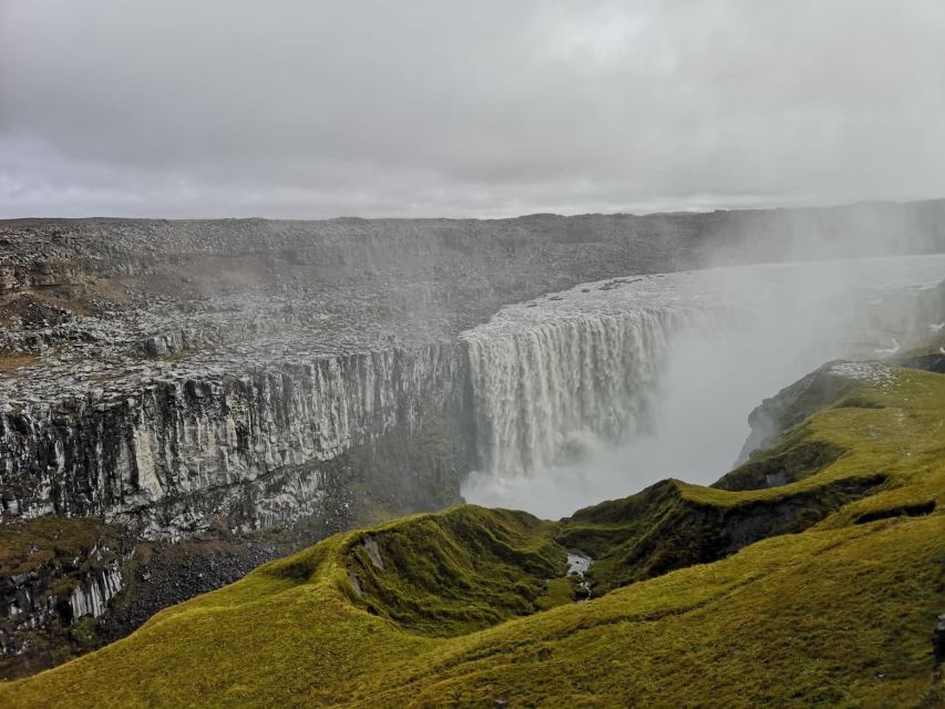 From Reykjavík: 4, 5, 6 or 7-Day Small-Group Ring Road Tour - Day 1 in Iceland’s South: Waterfalls, Black Sand, and Glacier-Edge Views
