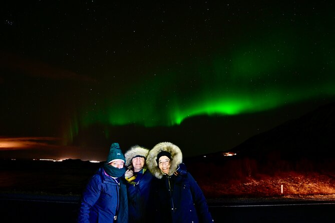 From Reykjavik 4x4 Minibus Northern Lights with Photo and Cocoa - Pickup in Reykjavik: One More Reason to Book This Type of Tour