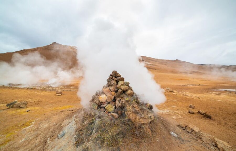 From Reykjavik: 6-Day Icelandic Ring Road Tour - Your Guide Makes or Breaks the Feel of the Whole Trip
