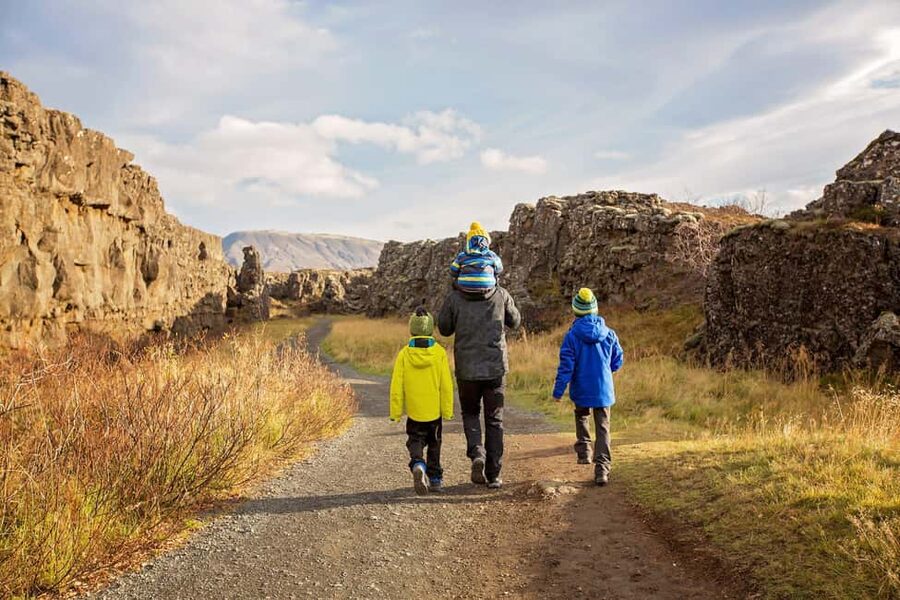 From Reykjavík: Best of Iceland 6-Day Stopover Tour - Days 1 and 6: arrival, hotel base, and departure to Keflavík