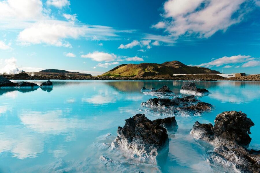 From Reykjavik: Blue Lagoon Entry with Round-Trip Transfers - From Reykjavík to Reykjanes Geopark: The Smartbus Pickup Plan