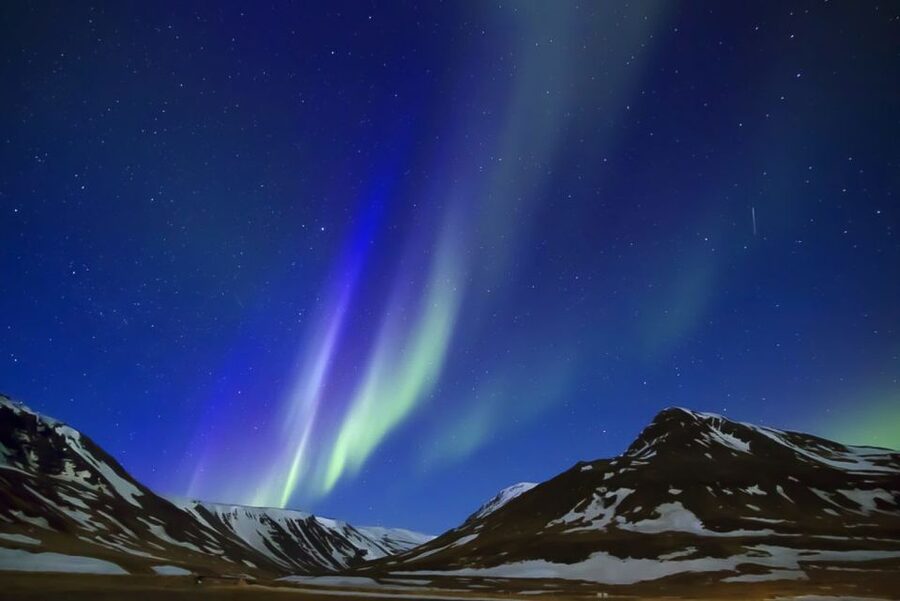 From Reykjavik: Golden Circle and Northern Lights Tour - What to pack for Iceland night cold, so your aurora photos don’t suffer